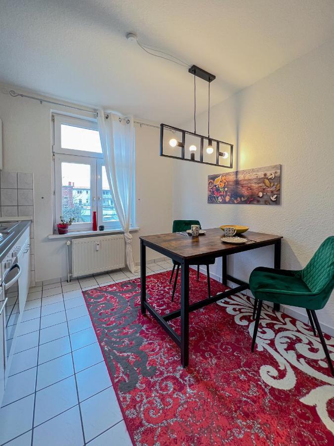 Homestayplus Schwerin シュヴェリーン エクステリア 写真