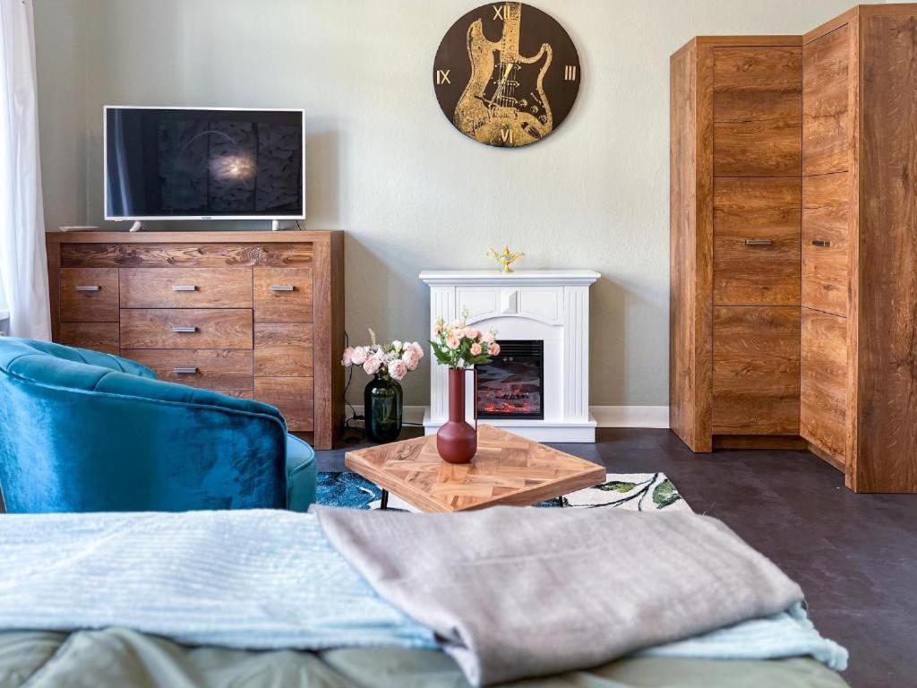Homestayplus Schwerin シュヴェリーン エクステリア 写真