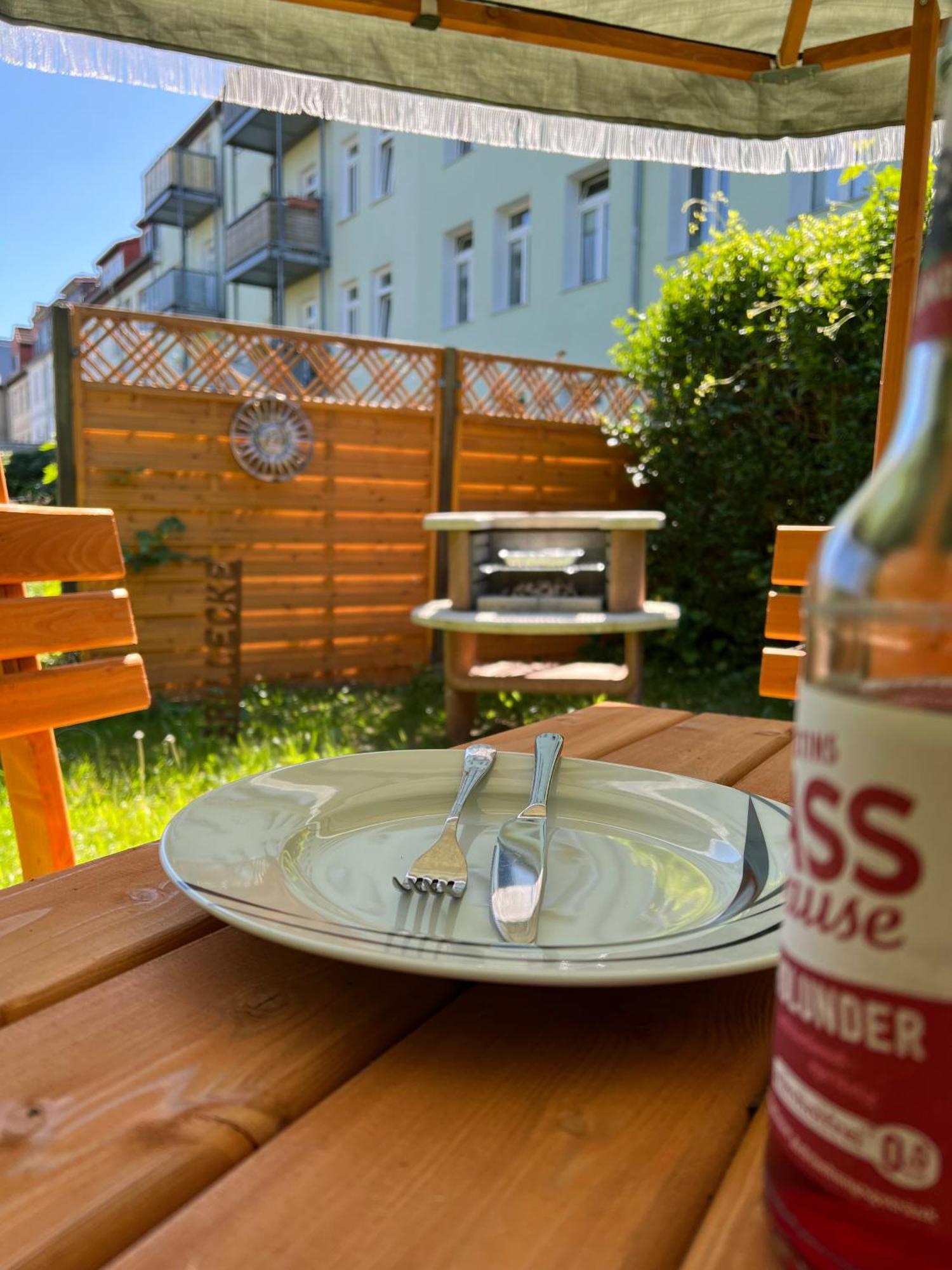 Homestayplus Schwerin シュヴェリーン エクステリア 写真