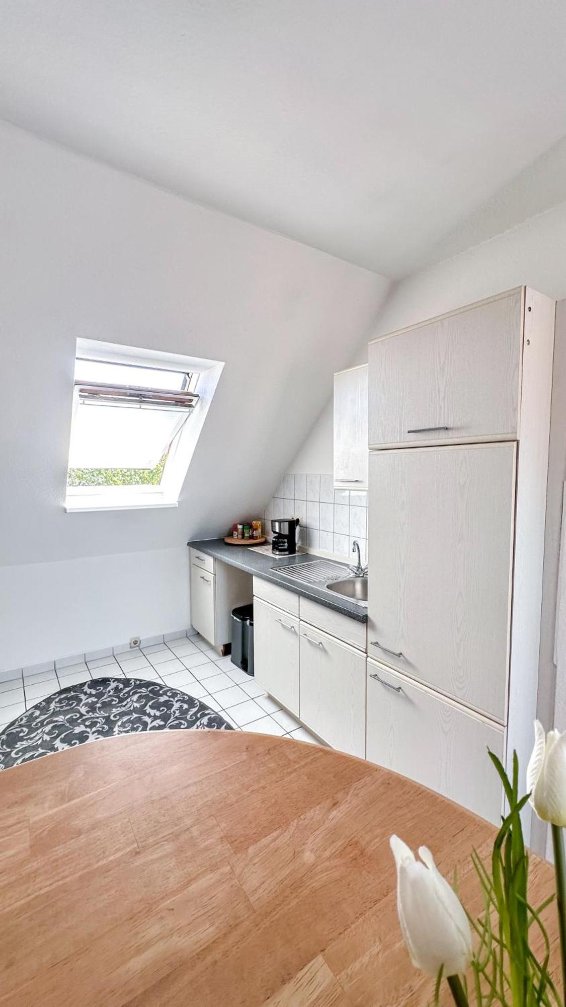 Homestayplus Schwerin シュヴェリーン エクステリア 写真